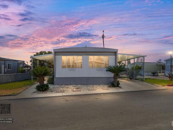 6601 Eucalyptus Drive, Unit 136, Bakersfield, CA 93306
