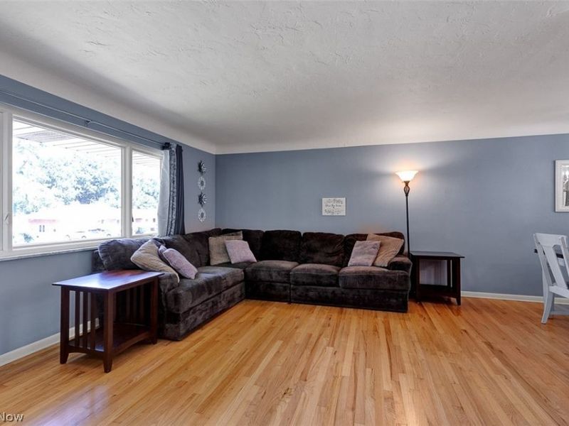 6417 Fordham Drive, Parma, OH 44129 Photo 10