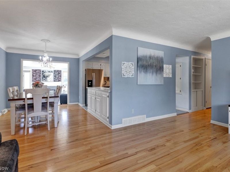 6417 Fordham Drive, Parma, OH 44129 Photo 13
