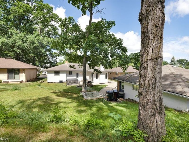 6417 Fordham Drive, Parma, OH 44129 Photo 8