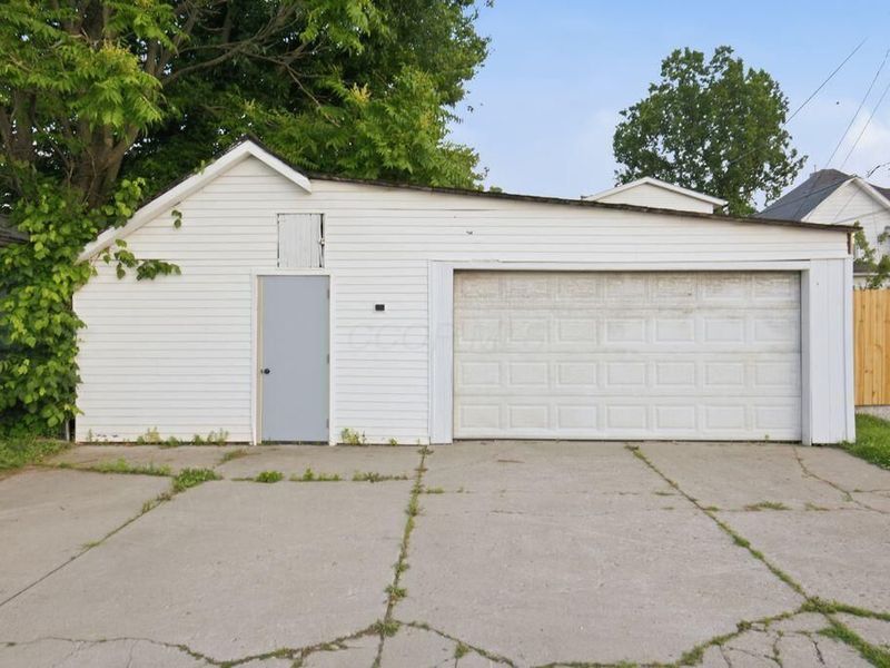 18 E Oak Street , Newark, OH 43055 Photo 6