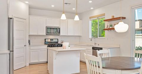 6128 Mehrten Cir, Rocklin, CA 95765 Photo