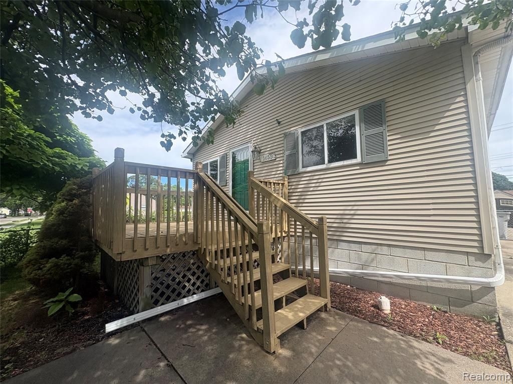 1455 E Meyers Avenue, Hazel Park, MI 48030 Main Photo