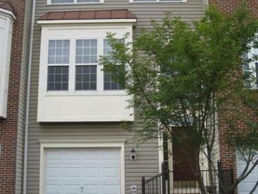 9982 SHORTBREAD WAY, BRISTOW, VA 20136
