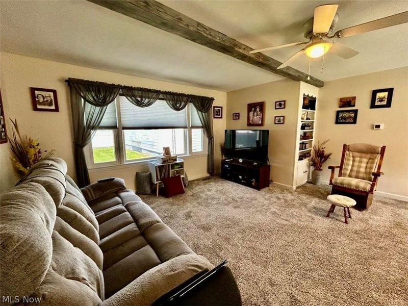 811 Leonard Avenue , Belpre, OH 45714 Photo 3