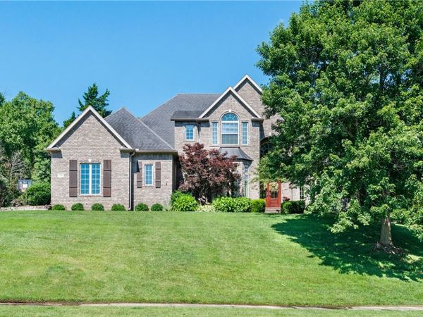 2529 N Candlewood Drive , Fayetteville, AR 72703