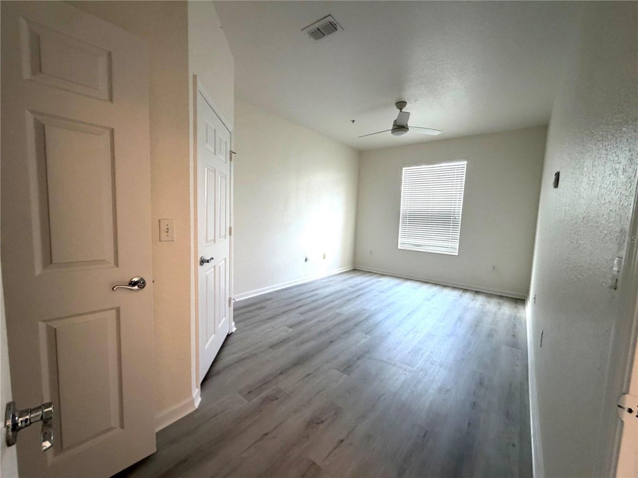 6335 Contessa Drive , Unit 201, Orlando, FL 32829 Photo