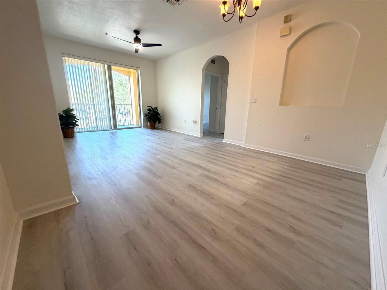 6335 Contessa Drive , Unit 201, Orlando, FL 32829 Photo