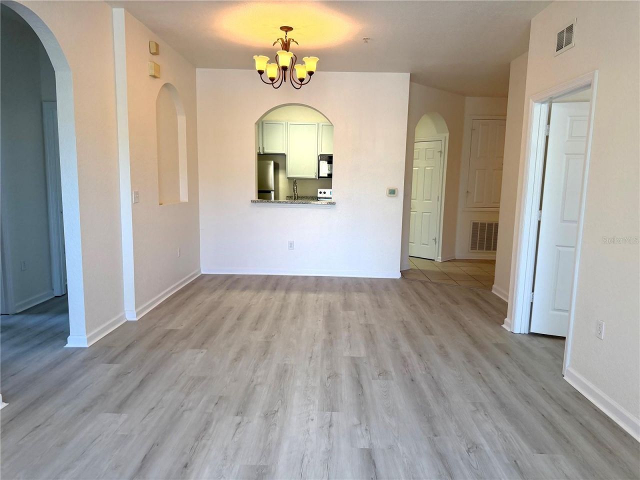 6335 Contessa Drive , Unit 201, Orlando, FL 32829 Photo