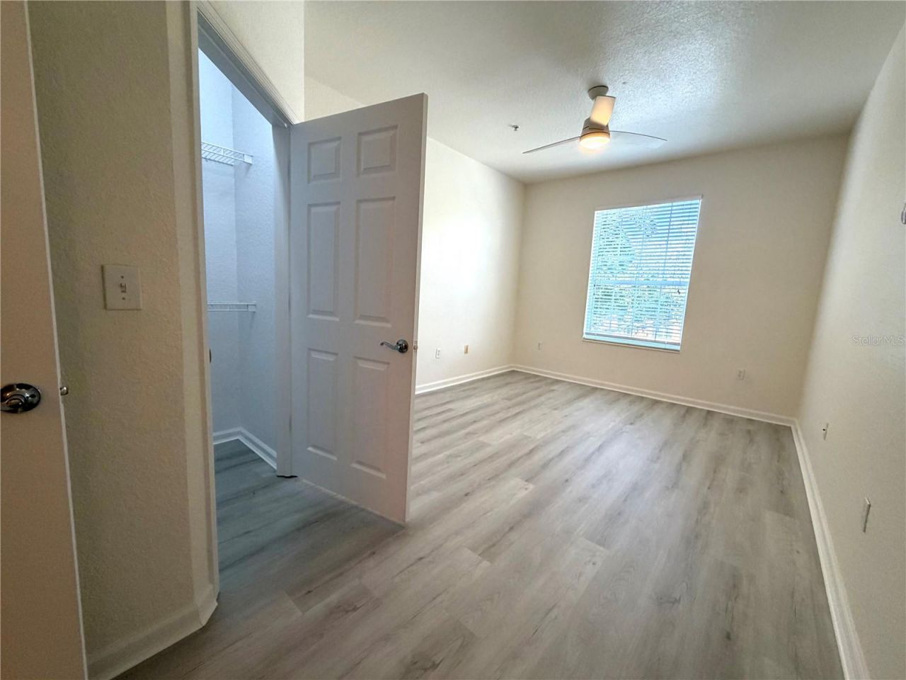 6335 Contessa Drive , Unit 201, Orlando, FL 32829 Photo