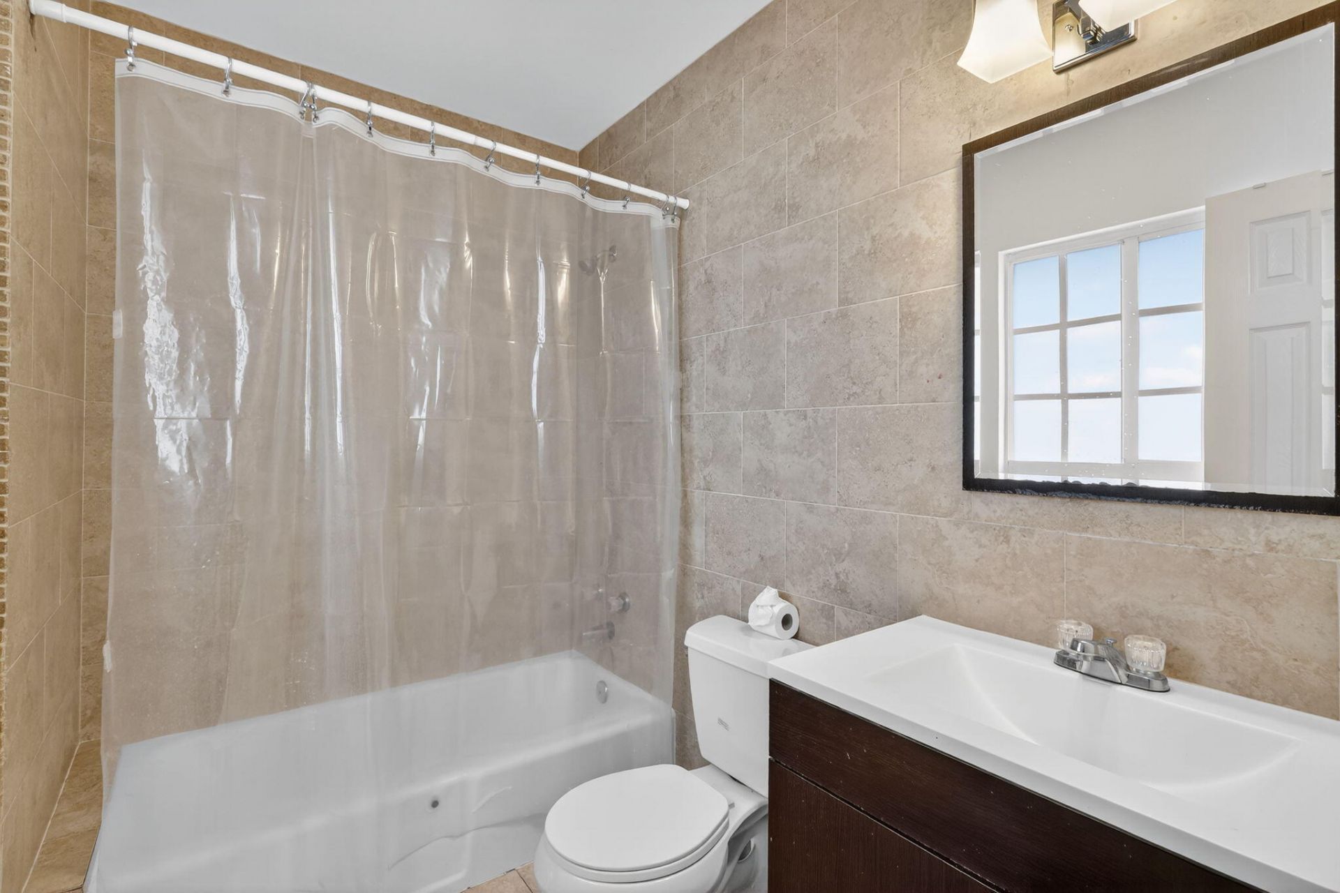 49 SE 7th Avenue, Unit 3, Delray Beach, FL 33483 Photo
