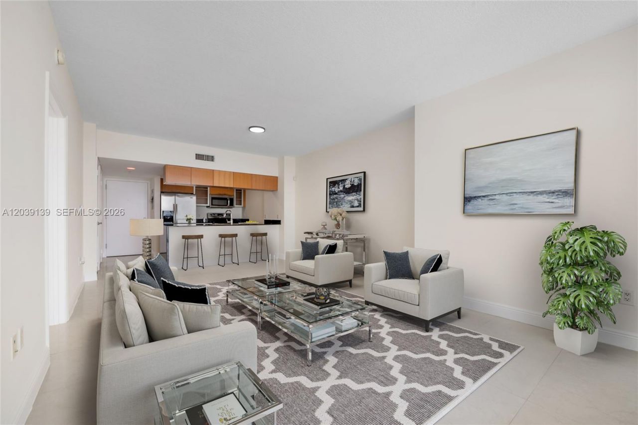 1750 N Bayshore Dr , Unit 4811, Miami, FL 33132 Photo