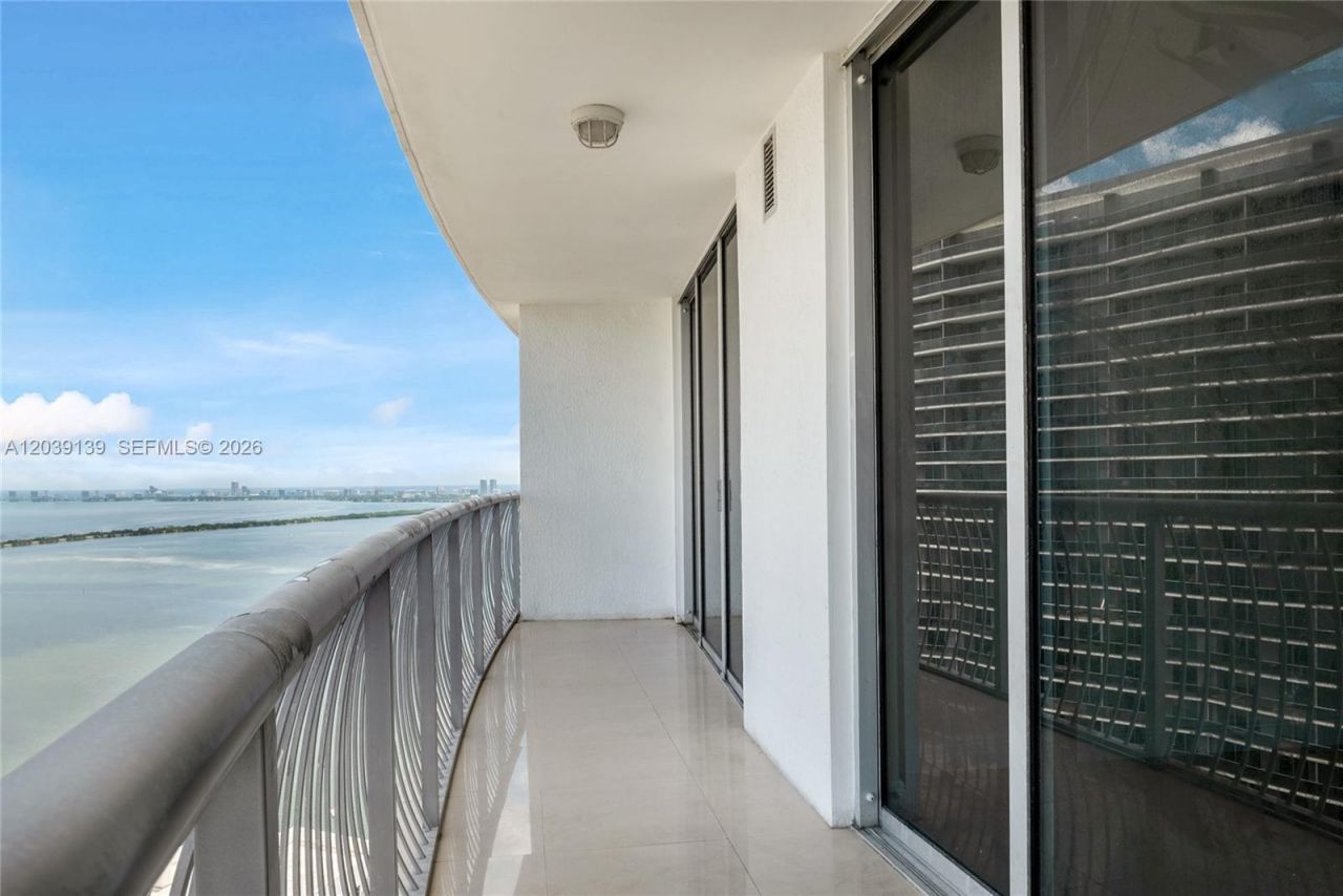 1750 N Bayshore Dr , Unit 4811, Miami, FL 33132 Photo
