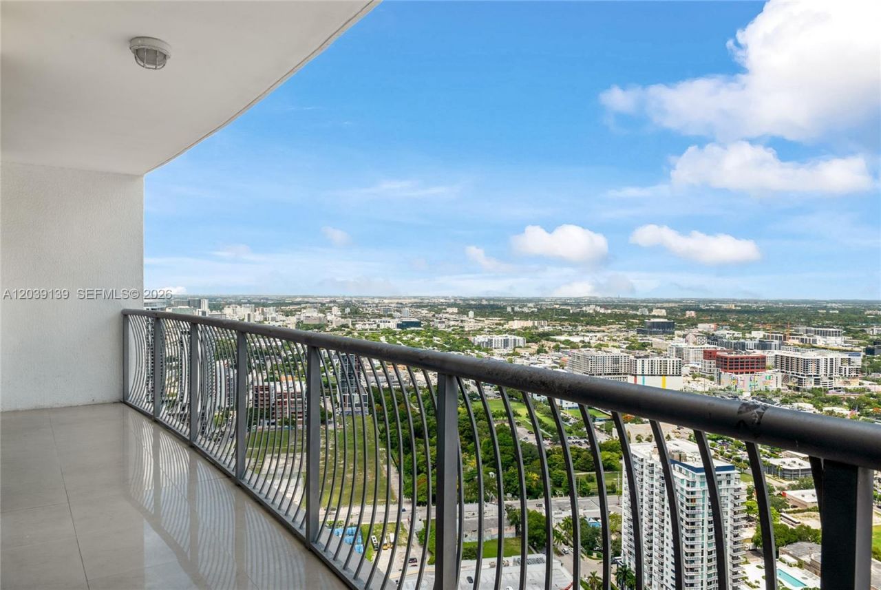 1750 N Bayshore Dr , Unit 4811, Miami, FL 33132 Photo