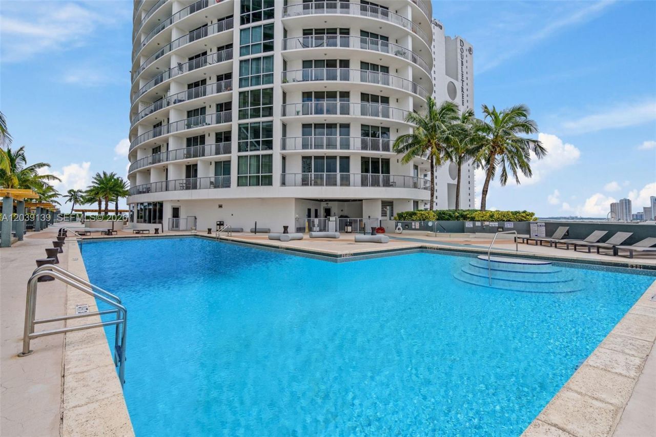 1750 N Bayshore Dr , Unit 4811, Miami, FL 33132 Photo