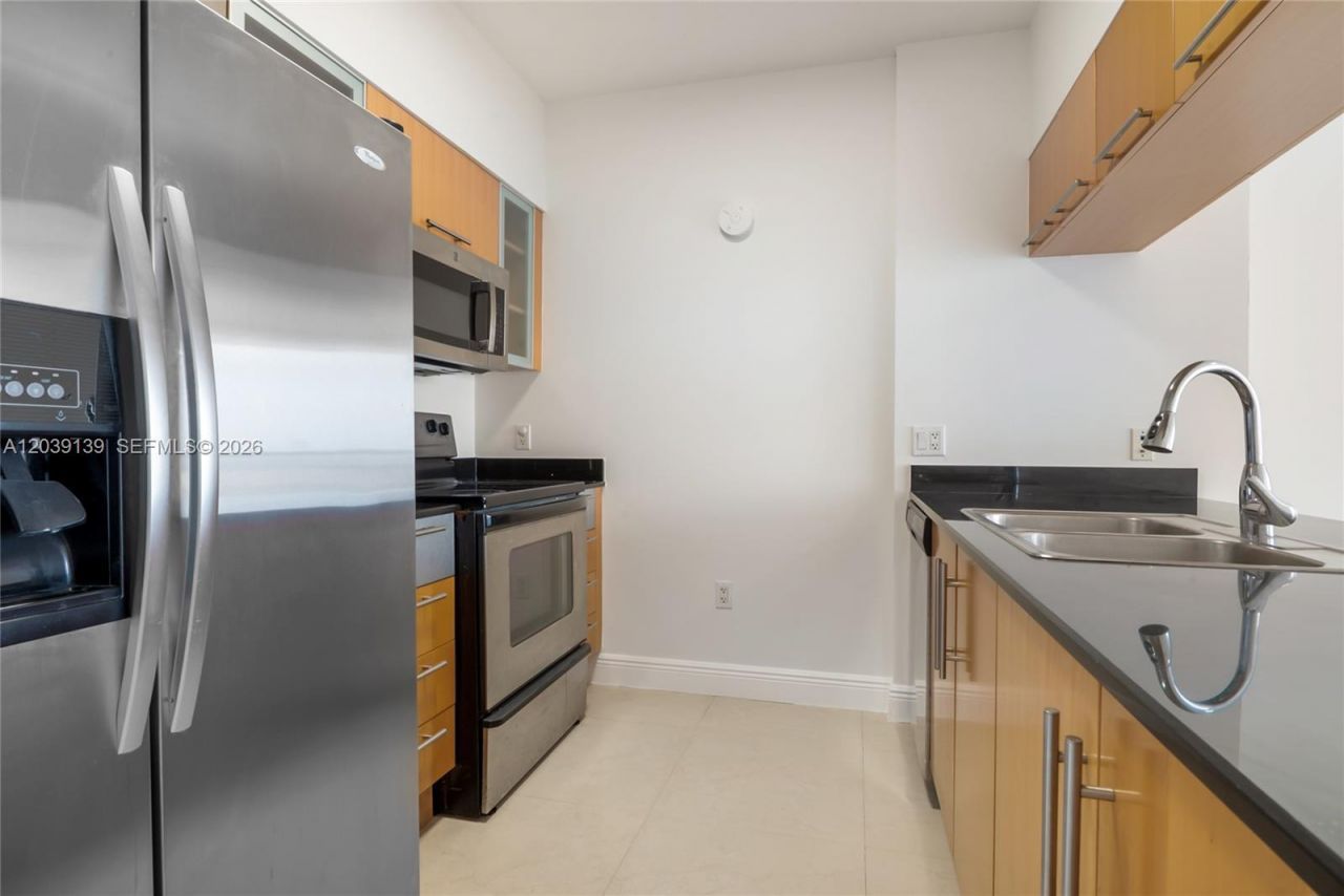 1750 N Bayshore Dr , Unit 4811, Miami, FL 33132 Photo