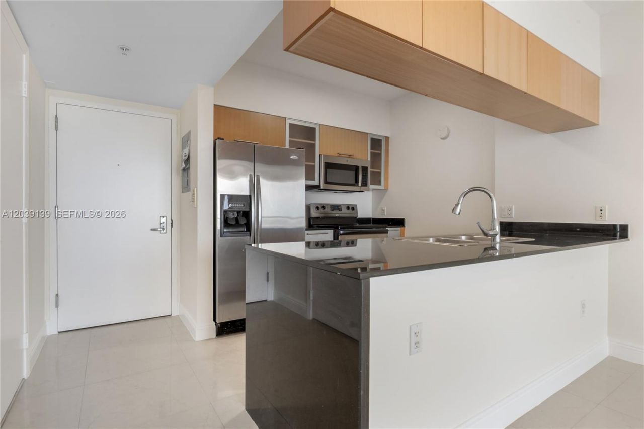 1750 N Bayshore Dr , Unit 4811, Miami, FL 33132 Photo