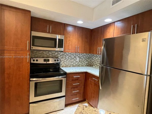 12980 Vista Isles Dr , Unit 314, Sunrise, FL 33325