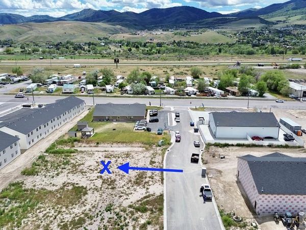 915 Stans Way, POCATELLO, ID 83204