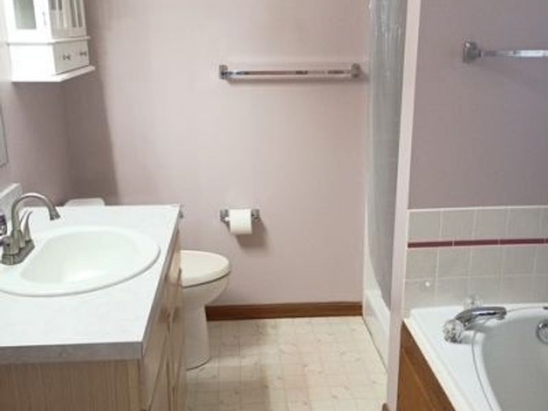 7998 Wolff Drive, Garrettsville, OH 44231 Photo 17