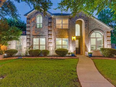 7800 Crazy Horse Drive, Frisco, TX 75036