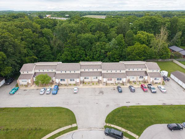 1230-1256 Lake Charles Avenue , Porter, IN 46304