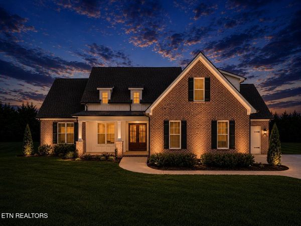 3818 Thornapple Drive, Knoxville, TN 37938