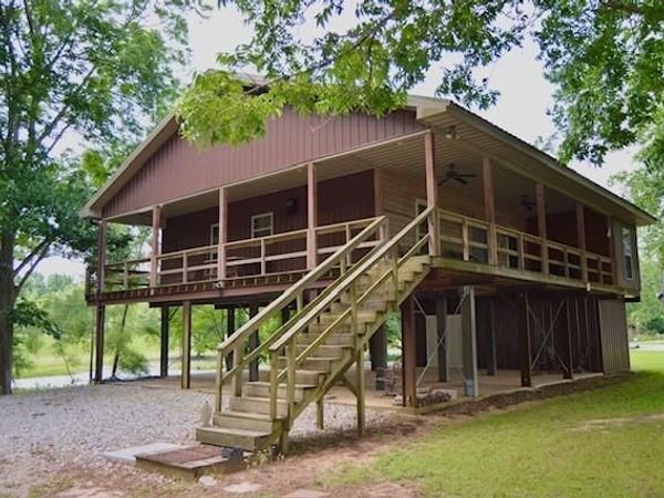 122 HOLLYWOOD Boulevard, Marksville, LA 71351