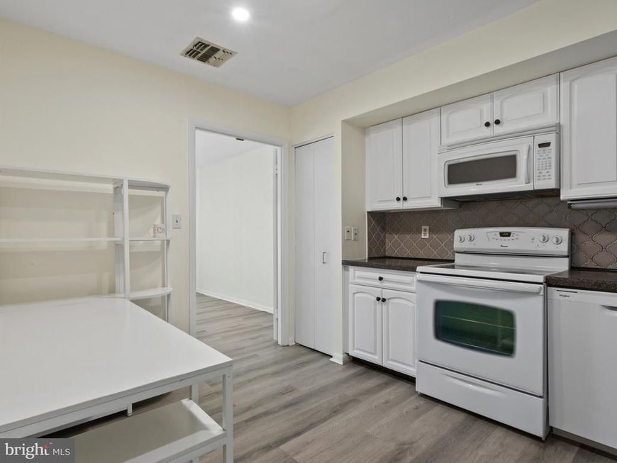 2 High Stepper Court, Unit 505, Pikesville, MD 21208 Main Photo