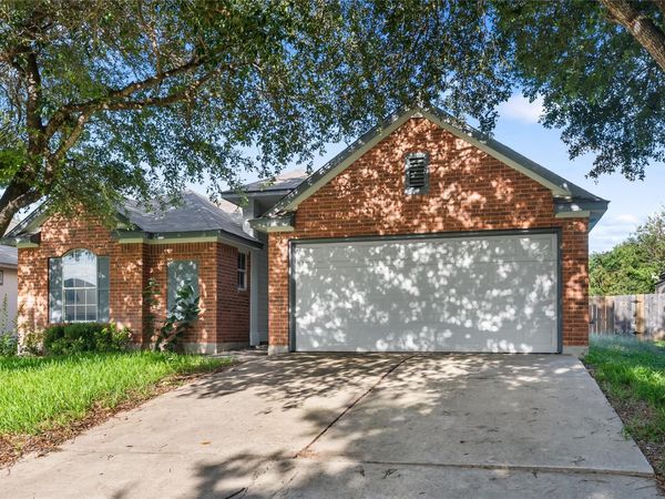 110 Estate CV, Hutto, TX 78634
