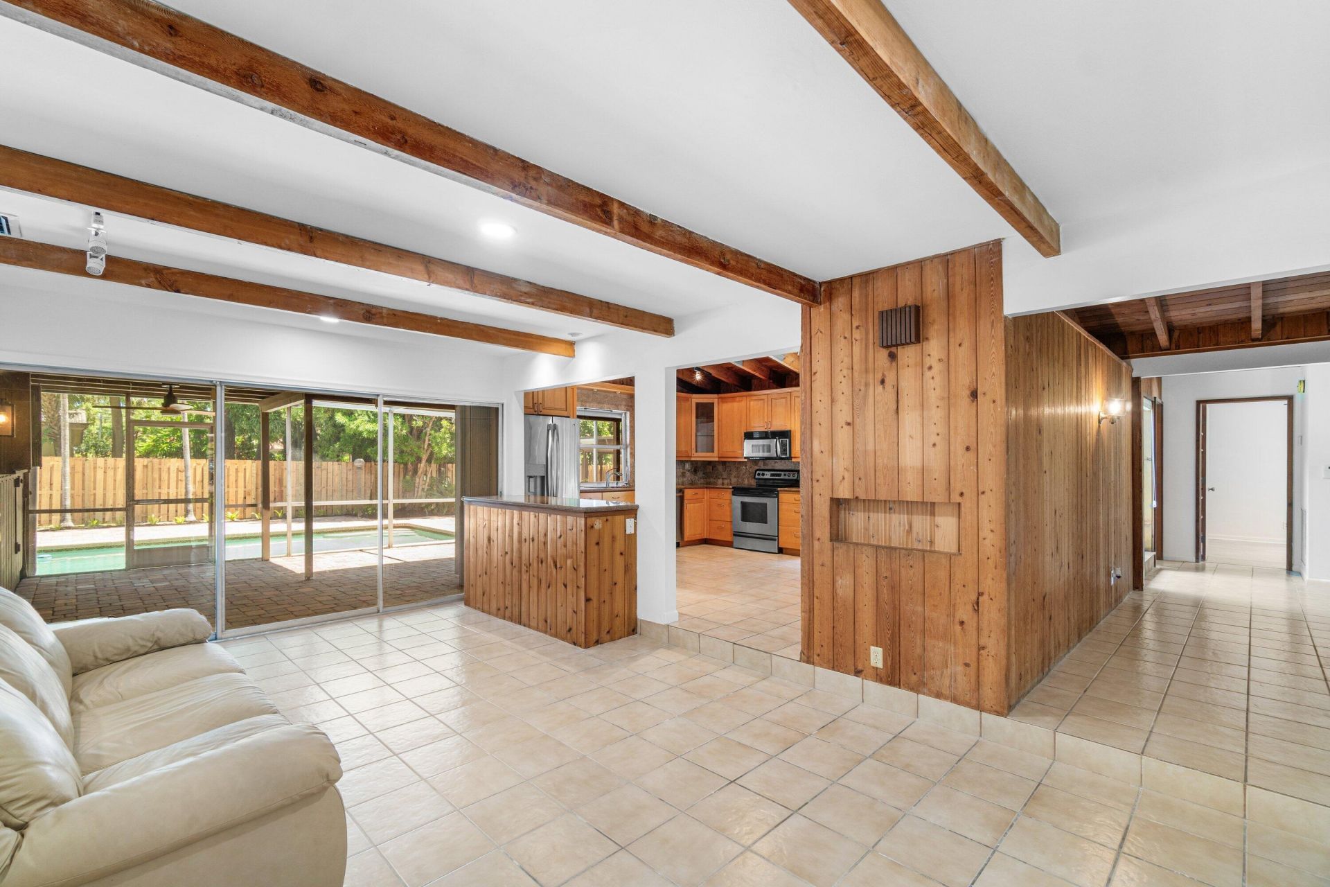 1051 SW 21st Street, Boca Raton, FL 33486 Photo