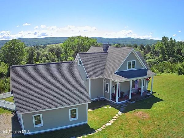 41 Old Farm Road, Ghent, NY 12075