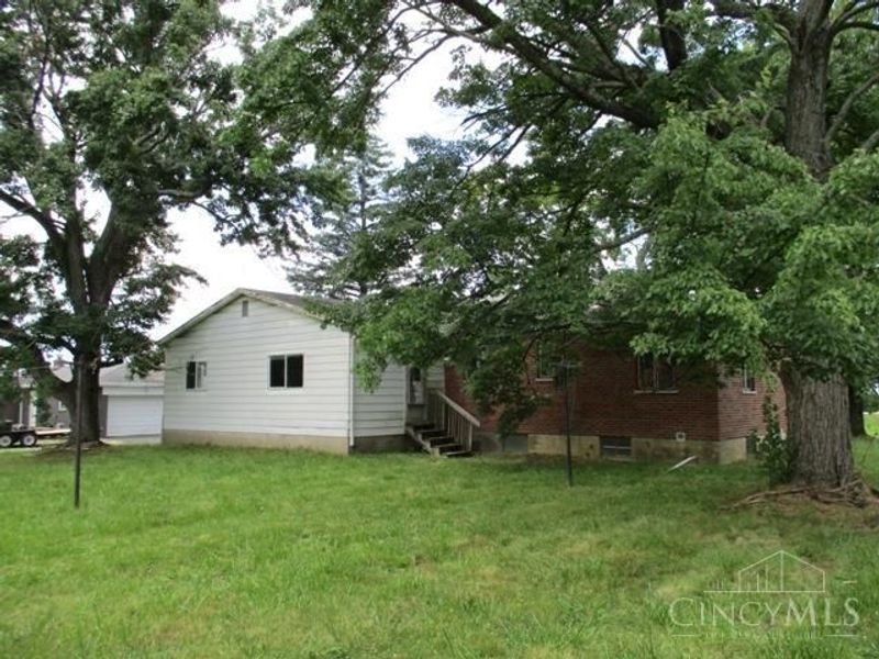 9432 Columbus Cincinnati Road, West Chester, OH 45241 Photo 3