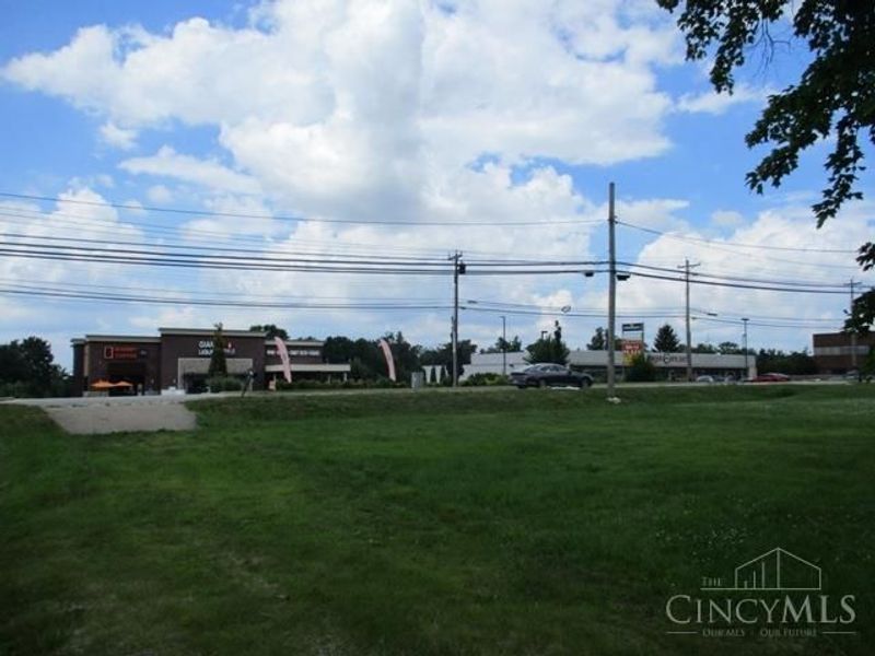 9432 Columbus Cincinnati Road, West Chester, OH 45241 Photo 5