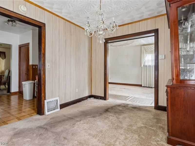 861 5th Avenue, Akron, OH 44306 Photo 8
