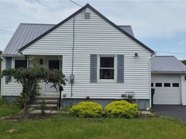 104 Van Mara Drive, Syracuse, NY 13212