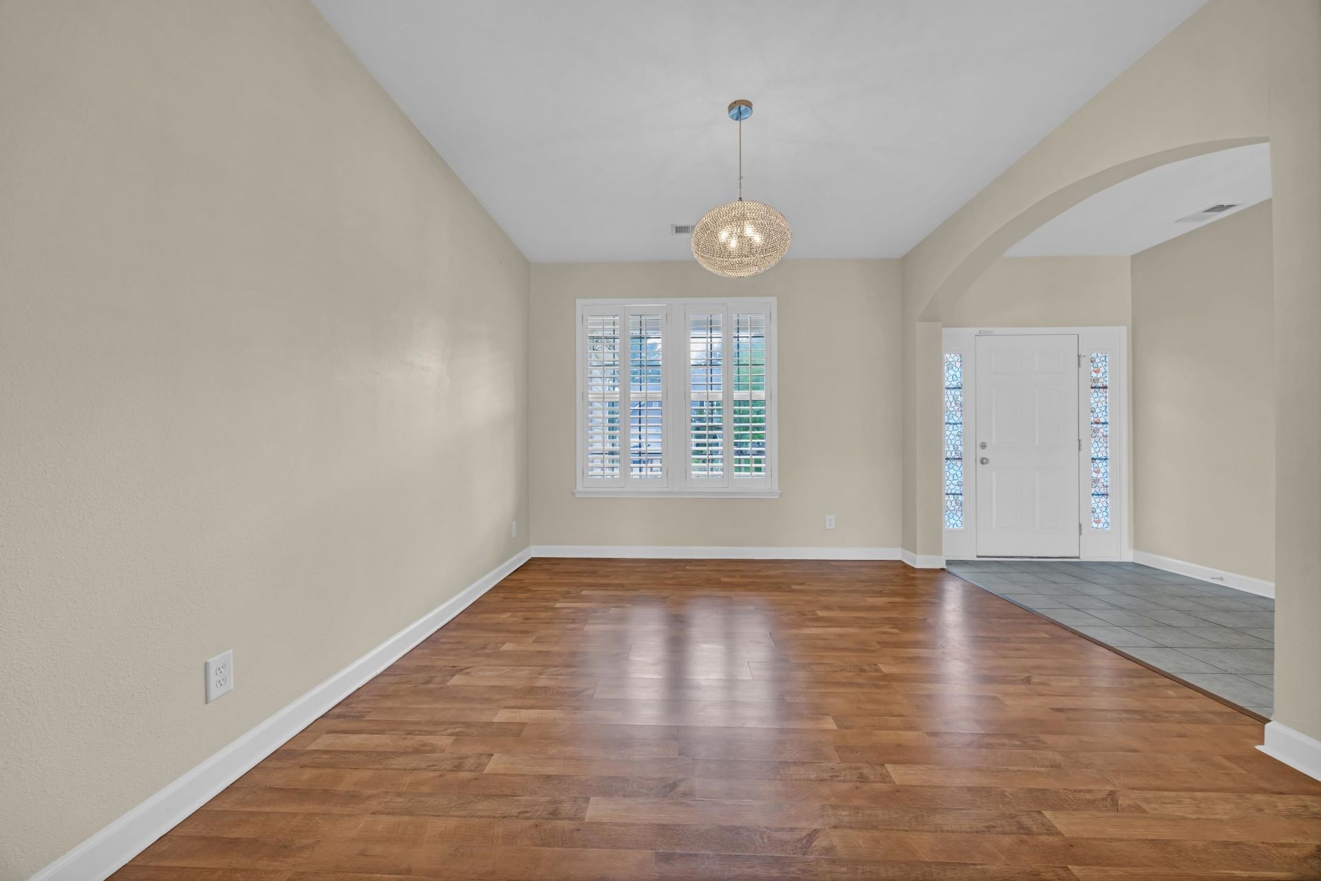 101 Zinnia Dr.  Photo 10