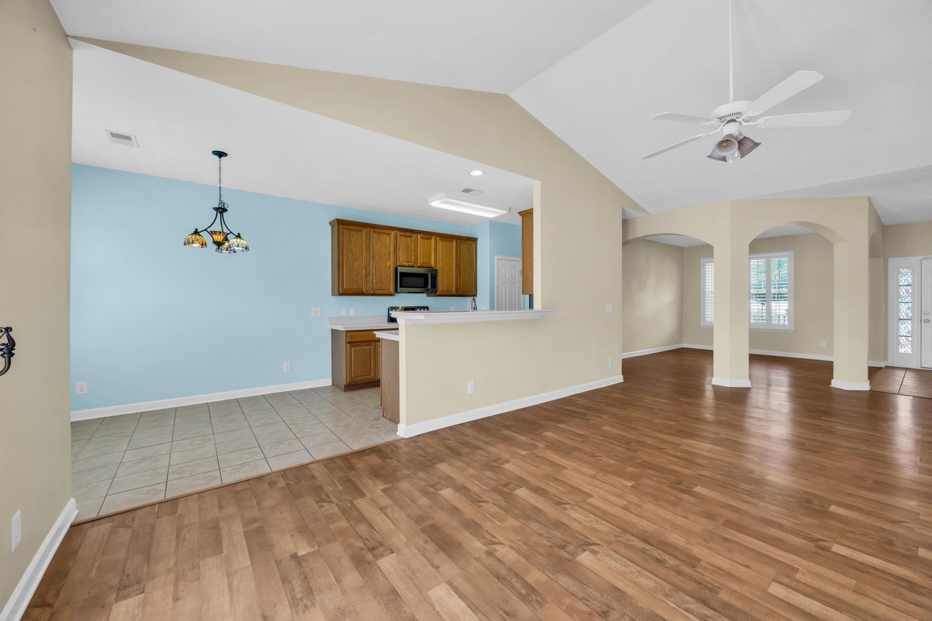 101 Zinnia Dr.  Photo 14