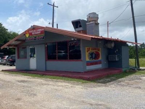 3205 Hewes Avenue, Gulfport, MS 39507