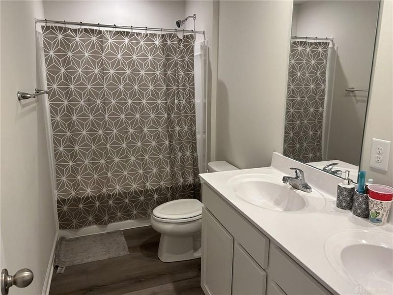 4402 Coneflower Drive, Dayton, OH 45404 Photo 9