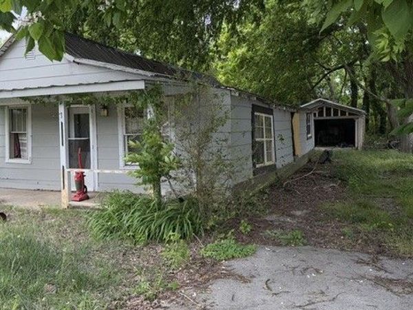 408 S Shephard St , Winchester, TN 37398