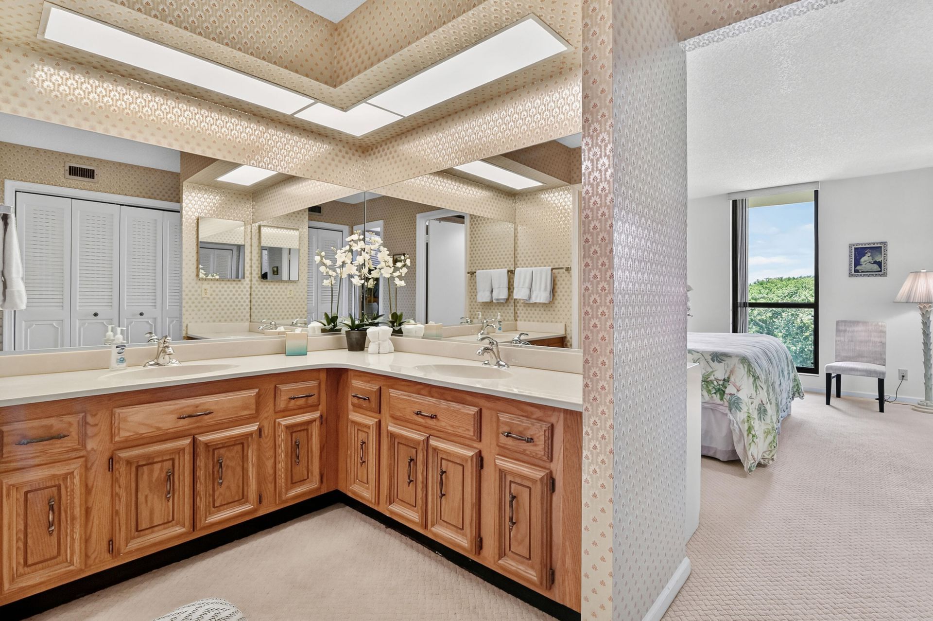 5188 Woodland Lakes Drive, Unit 332, Palm Beach Gardens, FL 33418 Photo