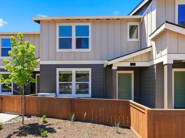 61223 Parrell Road, Bend, OR 97702