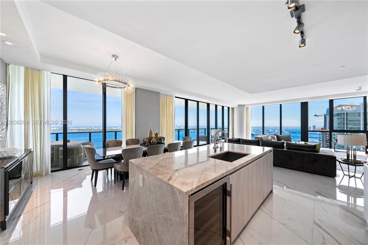 3131 NE 7th Ave, Unit PH5201, Miami, FL 33137 Photo