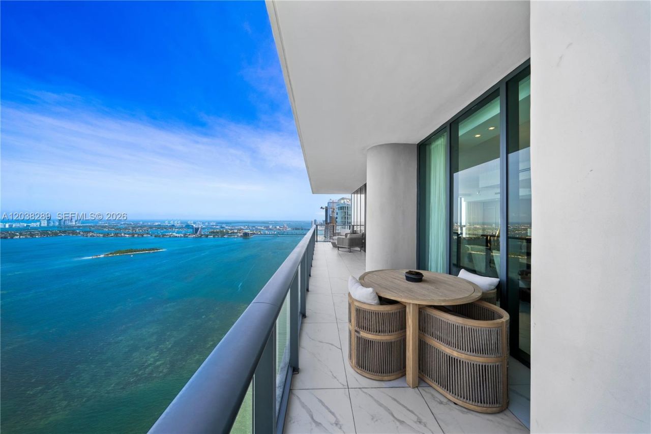 3131 NE 7th Ave, Unit PH5201, Miami, FL 33137 Photo