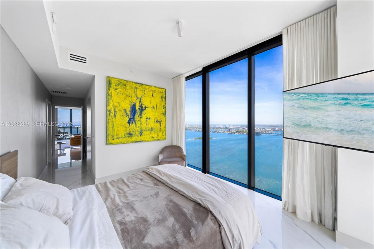3131 NE 7th Ave, Unit PH5201, Miami, FL 33137 Photo