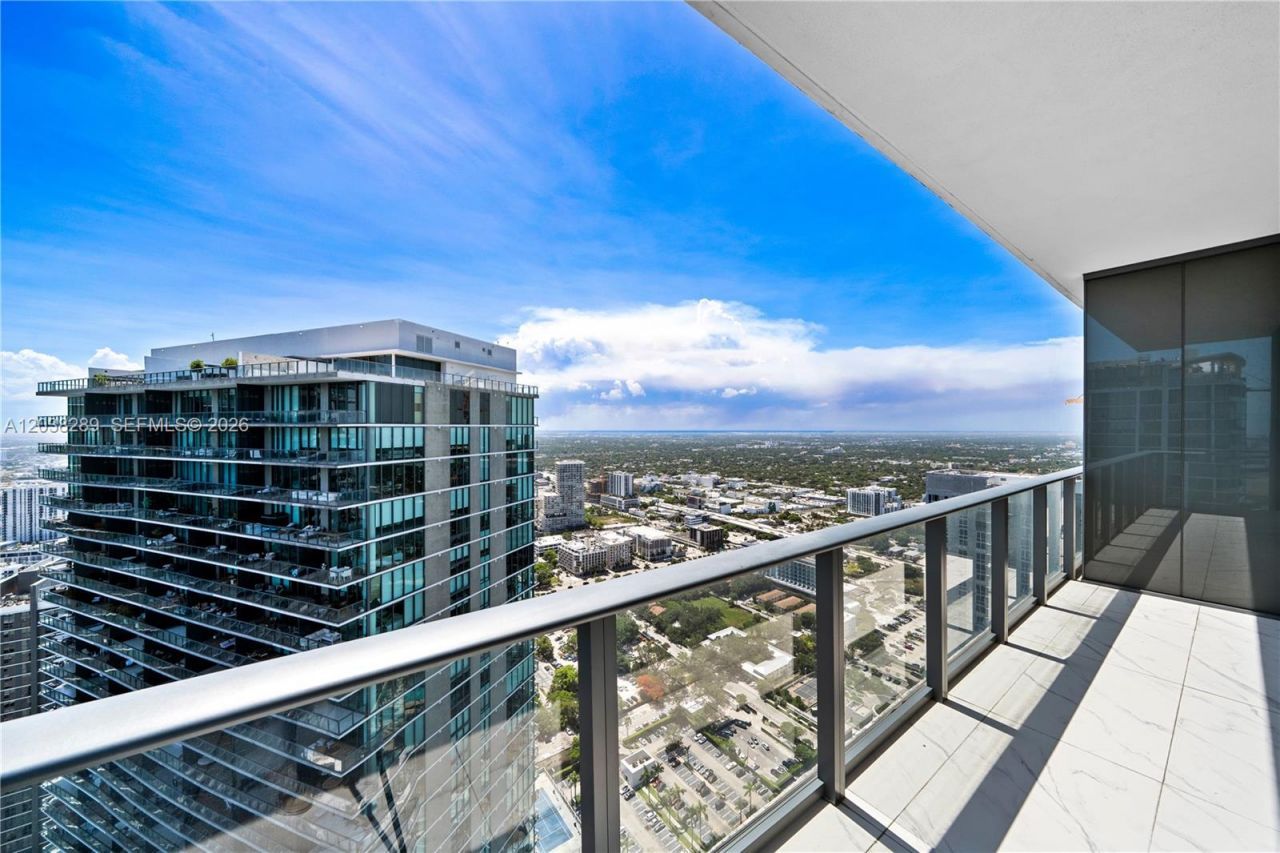 3131 NE 7th Ave, Unit PH5201, Miami, FL 33137 Photo