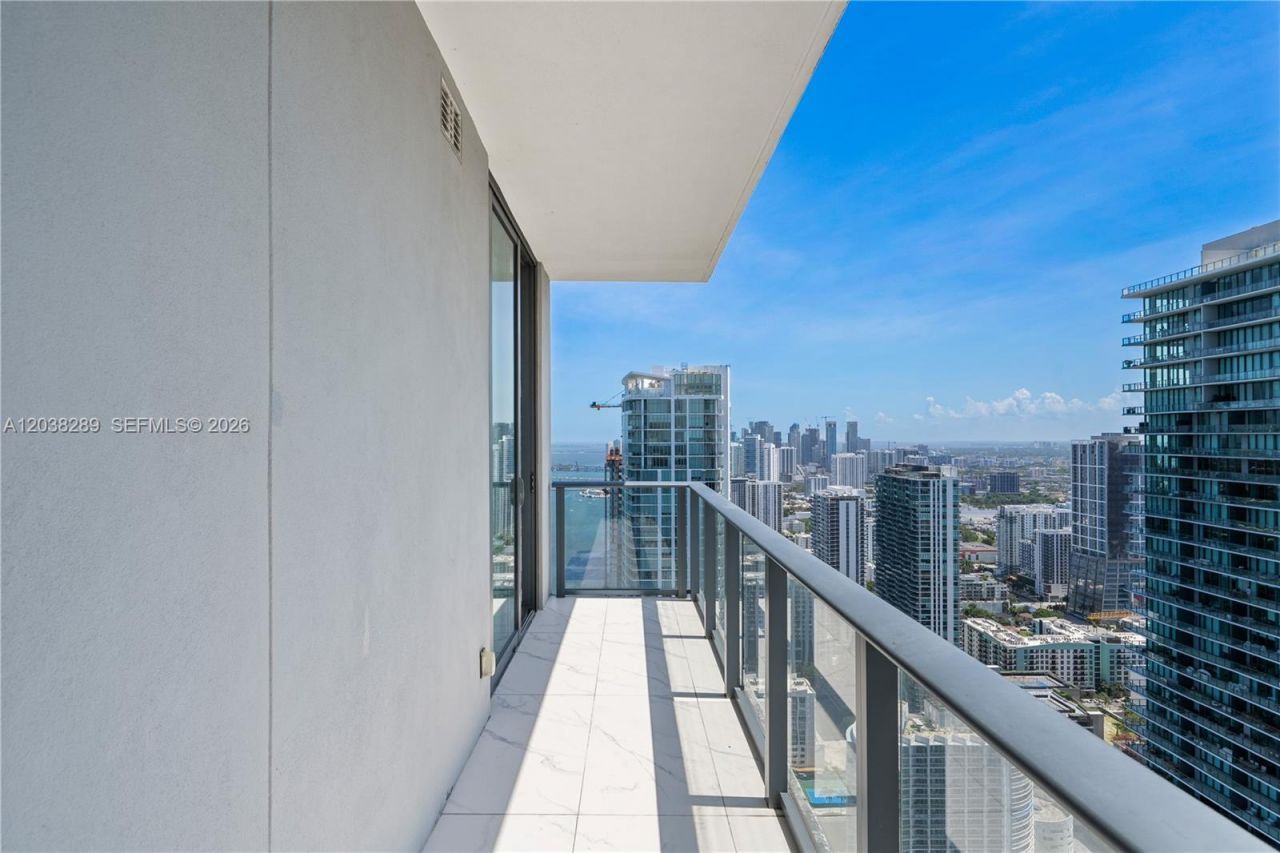 3131 NE 7th Ave, Unit PH5201, Miami, FL 33137 Photo