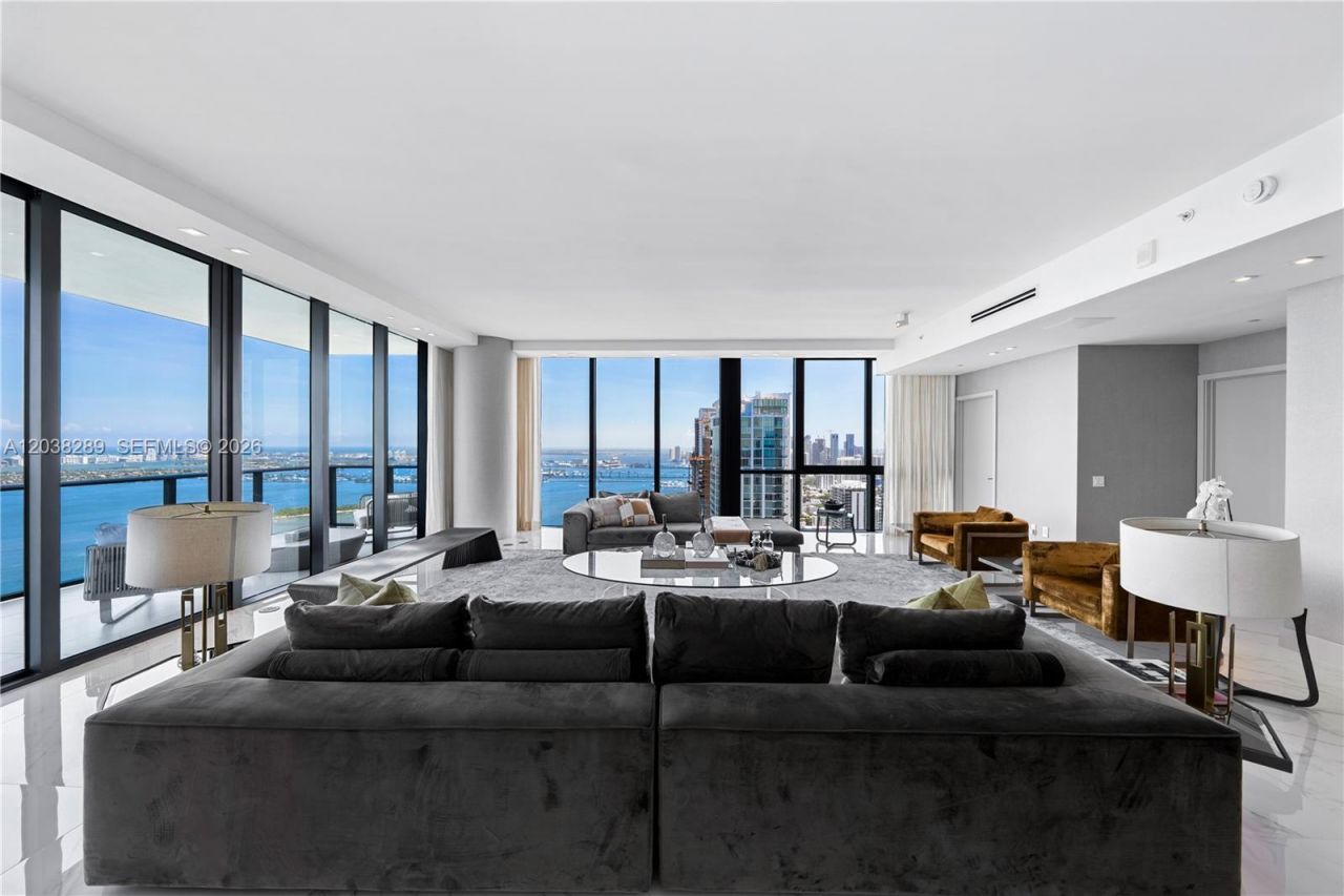 3131 NE 7th Ave, Unit PH5201, Miami, FL 33137 Photo