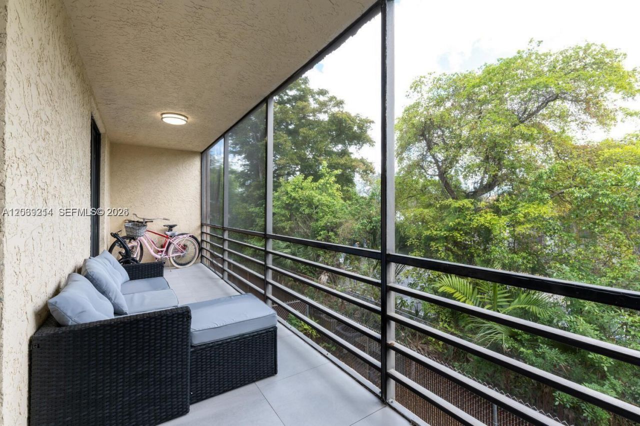 3351 NW 85th Ave , Unit 218, Coral Springs, FL 33065 Photo